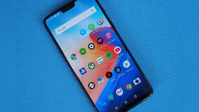 '2018 yilning eng zo`r smartfonlari  ma`lum qilindi 'ning rasmi