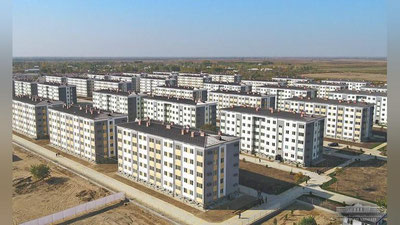 Изрображение 'Президент посетил новый массив в Сырдарье, построенный после прорыва дамбы (фото)'