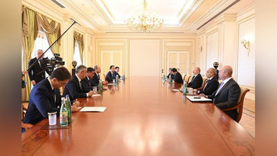 'Абдулла Арипов Озарбайжон Президенти билан учрашди'ning rasmi