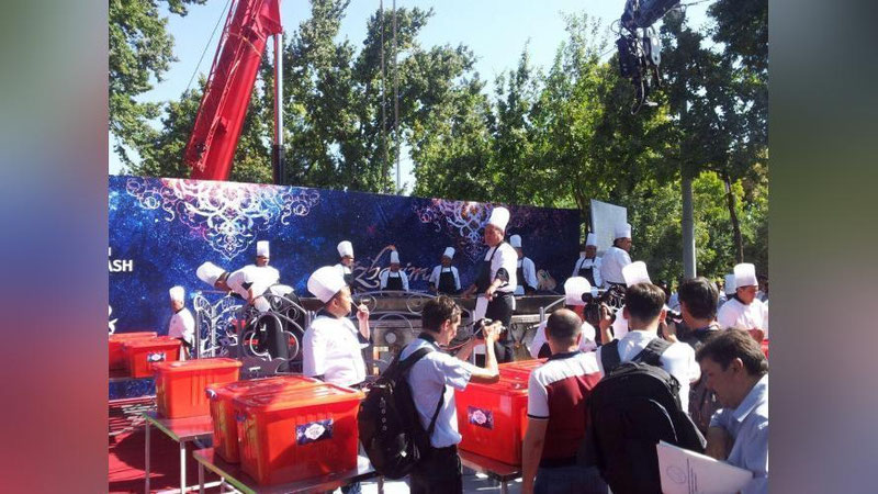 '​FOTO: TOShKENT GINNESS REKORDINI O`RNATIShGA TAYYoRLANMOQDA'ning rasmi