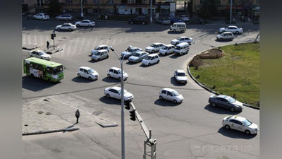 'Sirdaryoda piyodani urib yuborib, voqea joyidan qochib ketgan shaxs ushlandi'ning rasmi