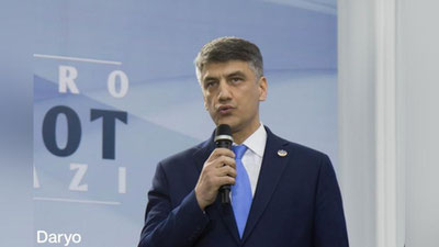 '«Milliy tiklanish» partiyasi rahbari: O`zini hurmat qilgan odam 50 dollar tejash uchun 50 daraja sovuqda avtobusda xorijga ketmaydi'ning rasmi