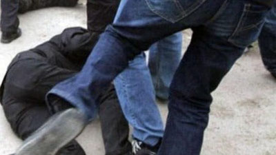 'Tomskda o`zbekistonlik fuqaro migrasiya xizmati xodimlari tomonidan kaltaklandi. Holatni O`zbekiston nazoratga oldi'ning rasmi