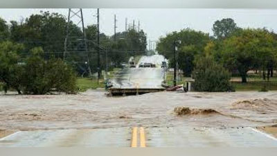 'AQShda to`fon tinimsiz yog`ingarchiliklarga sabab bo`lmoqda'ning rasmi
