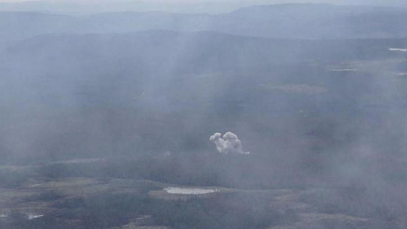 'Shvesiyada o`rmon yong`inlari o`chog`iga bombalar tashlanmoqda (Video)'ning rasmi