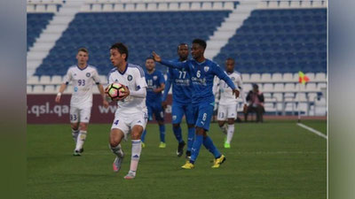 'Qatarda o`zbek derbisi: Tursunov jamoasi Abduxoliqov va Shoahmedov klubni taslim qildi'ning rasmi