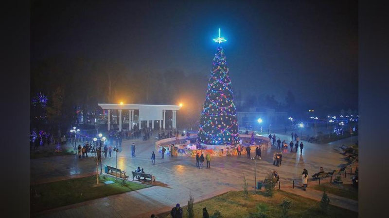 'FARG`ONALIKLARNI QUVONChIGA SABAB BO`LGAN KATTAKON ARChA'ning rasmi