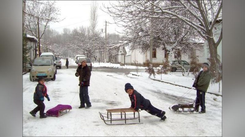 'ЎЗБЕКИСТОНДА ҲАВО ҲАРОРАТИ КЕСКИН ПАСАЙИБ, ЁМҒИР ВА ҚОР ЁҒИШИ КУТИЛМОҚДА'ning rasmi