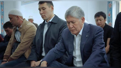 'Qisqa muddatda Atambaevning sochlari oqarib ketdi 'ning rasmi