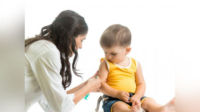 Ogil homilador ona porno sikish Ota uyida oz qizini sikadi porno