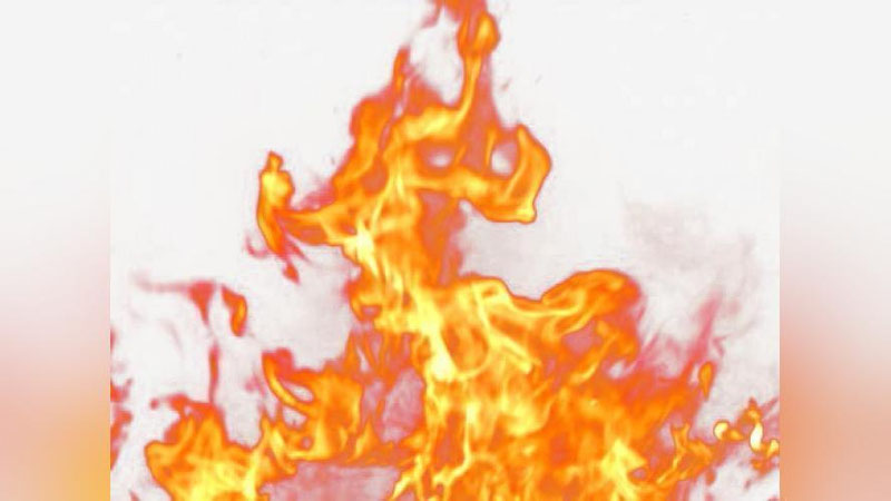 'Самарқанддаги ёнғинда бир ёшли бола ёниб кетди'ning rasmi