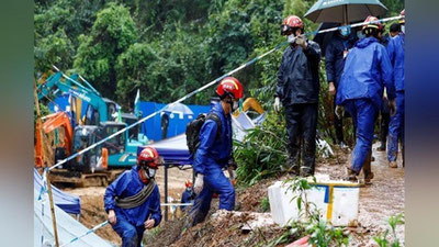 'Хитойда ҳалокатга учраган самолётининг барча 123 йўловчиси ва тўққиз нафар экипаж аъзоси ҳалок бўлган деб эълон қилинди'ning rasmi