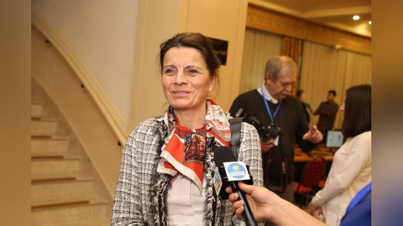 '​Violen de Vilmor: “Harakatlar strategiyasi loyihasi bo`yicha xalq fikrini o`rganish biz uchun qiziq”'ning rasmi