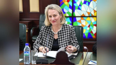 'Abdulaziz Komilov Elis Uellsni qabul qildi'ning rasmi