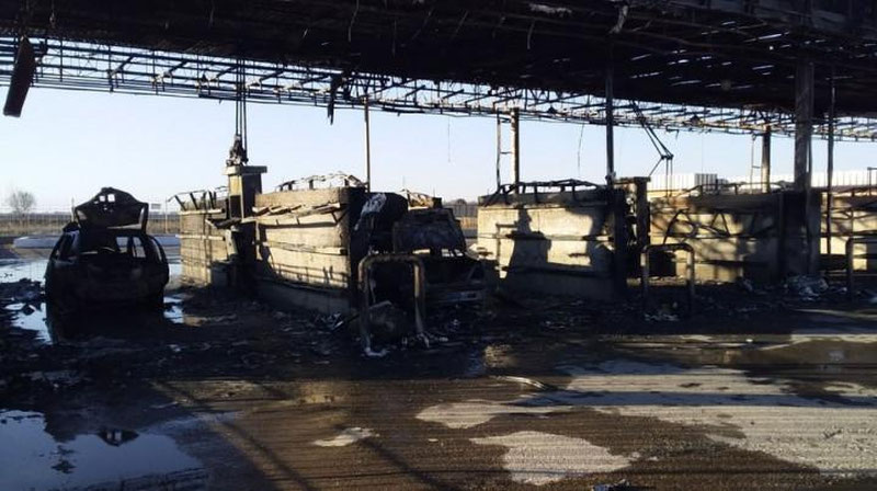 Изрображение 'В БУХАРСКОЙ ОБЛАСТИ СГОРЕЛА ГАЗОВАЯ ЗАПРАВКА ВМЕСТЕ С АВТОМОБИЛЯМИ (ВИДЕО)'