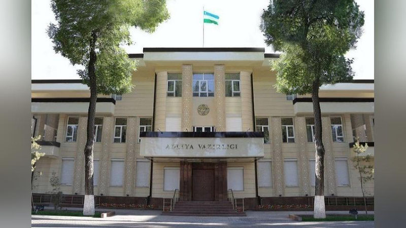 'Gerbli guvohnomalarni to`ldirish qoidalari tasdiqlandi'ning rasmi