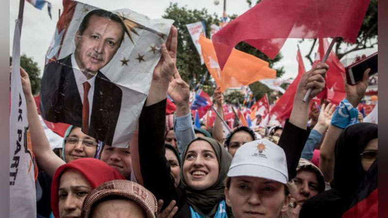 'Turkiya prezidenti Germaniyaga tashrif buyurdi 'ning rasmi