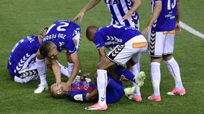 '“Барселона” футболчиси жароҳати сабаб 6 ҳафтага сафдан чиқди'ning rasmi