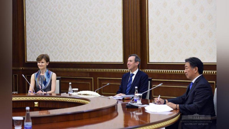 Изрображение 'ШАВКАТ МИРЗИЁЕВ ПРИНЯЛ ВИЦЕ-ПРЕЗИДЕНТА ВСЕМИРНОГО БАНКА'