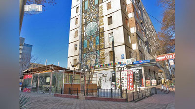 'Shahar hokimligi: Noqonuniy qurilmalar va savdo rastalarini  tartibga solish vaqti keldi'ning rasmi