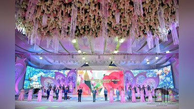 '8 mart — Xalqaro xotin-qizlar kuni munosabati bilan tantanali tadbir boshlanish arafasida'ning rasmi