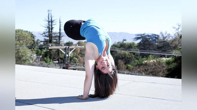 'Oyoqsiz tug`ilgan gimnastika chempioni'ning rasmi