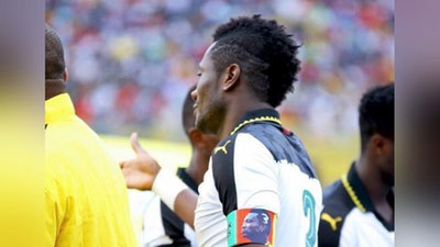 'Асамоа Гьян туфали Гана ФФ жарима тўлайдиган бўлди 'ning rasmi