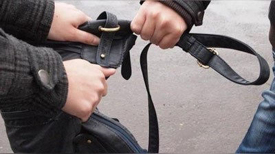 Изрображение 'ЖИТЕЛЬНИЦУ ЧИЛАНЗАРА ОГРАБИЛИ У ПОДЪЕЗДА ДОМА'