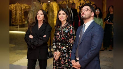 'Saida Mirziyoeva va Mehribon Alieva Bokuda o`zbek madaniyatiga oid ko`rgazmani ochib berdi'ning rasmi