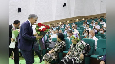 '“Abdulla Oripov” hujjatli filmi namoyish qilindi'ning rasmi