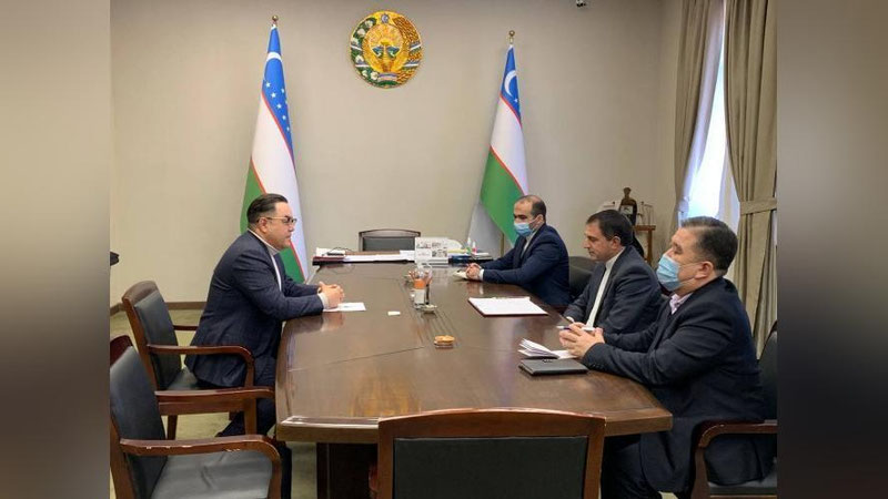 'Eron elchisi bilan uchrashuv bo`lib o`tdi'ning rasmi