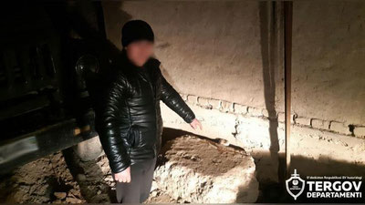 'Наманганда эркак ҳақорат қилган синфдошини пичоқлади'ning rasmi