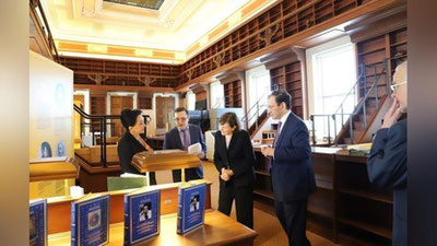 'Конгресс кутубхонасига “Ўзбекистон маданий мероси жаҳон тўпламларида” лойиҳаси китоблари тақдим этилди'ning rasmi