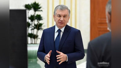 'Shavkat Mirziyoev Qoraqalpog`istonda uchrashuv o`tkazmoqda'ning rasmi