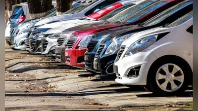 'Jizzax viloyati hokimligida avtomobillar soni me`yordan oshiqligi xabar qilindi'ning rasmi