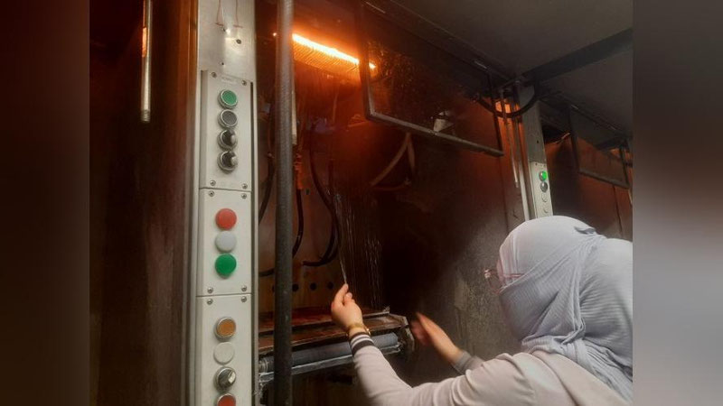 'Respublikada past va yuqori kuchlanishli transformatorlar ishlab chiqarishda etakchi yoxud shahar ko`chalarini yoritadigan korxona. Siz u haqida nimalarni bilasiz?'ning rasmi