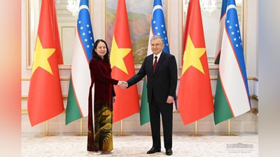 'Shavkat Mirziyoev Vetnam Sosialistik Respublikasi vise-prezidenti bilan uchrashuv o`tkazdi'ning rasmi