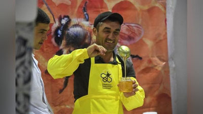 'Namanganda ilk bor xalqaro asal festivali bo`lib o`tadi'ning rasmi