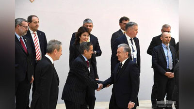 'Prezidenti huzuridagi Xorijiy investorlar kengashining birinchi yalpi majlisi bo`lib o`tdi'ning rasmi