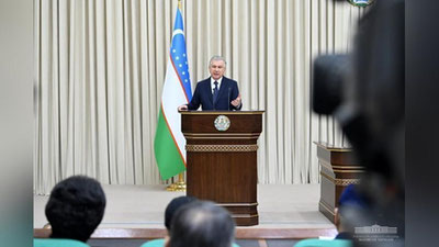 'Shahardagi 584 ta mahallaning har biriga budjetdan qo`shimcha 1 mlrd so`mdan, jami yana 584 mlrd so`m ajratishga qaror qilindi'ning rasmi