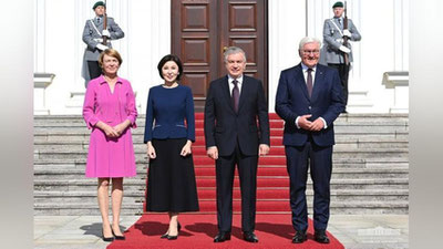 'Shavkat Mirziyoev va Germaniya Prezidentining muzokaralari bo`lib o`tdi (foto)'ning rasmi