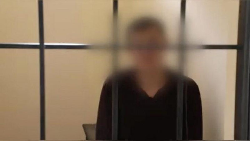 'Samarqandda yigit otasini qaychi bilan o`ldirib qo`ydi (video)'ning rasmi