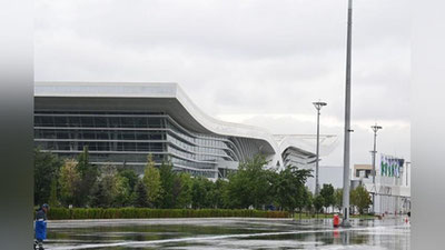 'Mirziyoev ETTB Boshqaruvchilar kengashining yig`ilishida nutq so`zlaydi'ning rasmi