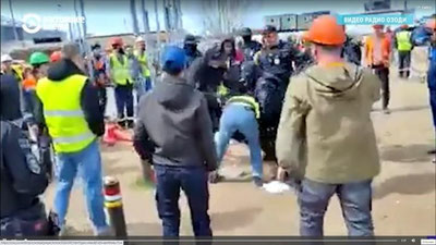 'Марказий Осиёдан Россияга борган мигрантларни полиция калтаклаб ҳибсга олинаётгани ростми?'ning rasmi