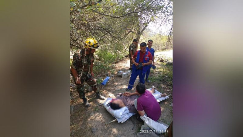 'Oqtoshda 64 yoshli ayol sharshara yaqinida yiqilib tushdi (foto)'ning rasmi