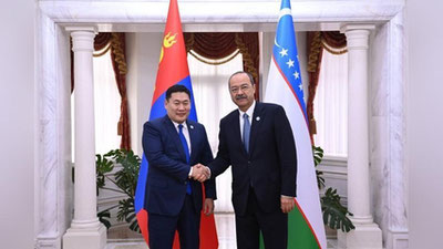 'Абдулла Арипов Бишкекда Мўғулистон Бош вазири билан учрашди'ning rasmi