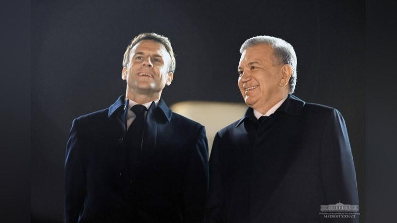 'Emmanuel Makron ijtimoiy tarmoqdagi sahifasida o`zbek tilida matn yozib qoldirdi'ning rasmi