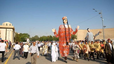 'Ayni paytda Buxoroda xalqaro “Ipak va ziravorlar” festivali bo`lib o`tmoqda (foto)'ning rasmi