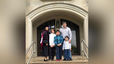 '"Otamning do`stiga bo`lgan havas meni shu sohani tanlashga undagan". AQShda prokuror bo`lgan ilk o`zbekistonlik﻿ Zebo Fattoevaning muvaffaqiyatlari siri haqida'ning rasmi