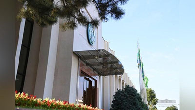 'Shavkat Mirziyoev Qatarga jo`nab ketdi'ning rasmi